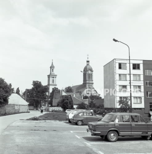 Kostol evanjelickej cirkvi augsburského vyznania (Nemecký kostol) a Kostol evanjelickej cirkvi augsburského vyznania (Slovenský kostol).