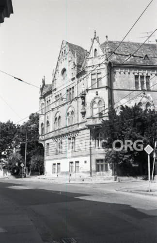 Residential house - Neo-Gothic building.