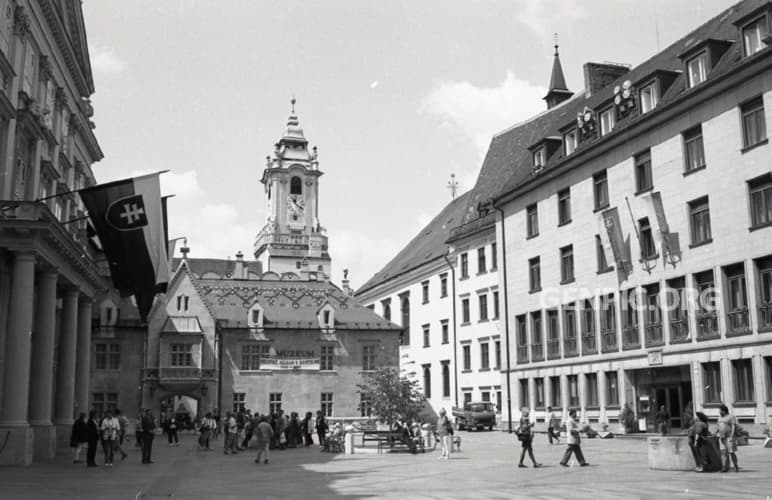 Bratislava City Museum (Old Town Hall) and City Hall.