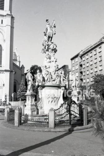 Stĺp svätého Floriána - Poľný Cintorín.