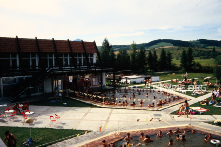 Vodný park Bešeňová (termálne kúpalisko).