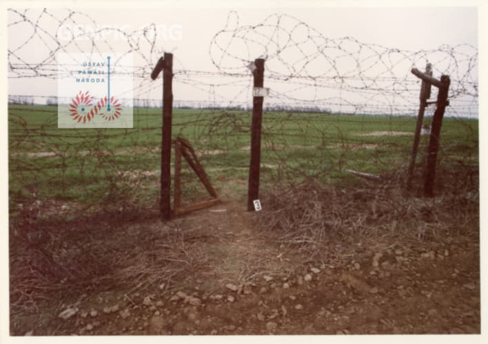Dokumentácia stôp z pokusu o nelegálne prekročenie štátnej hranice medzi Československou socialistickou republikou a Rakúskom.