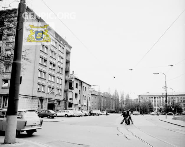 Crossroads of Vazovova and Krizna streets. Regional Court in Bratislava (the Palace of Justice, Justicny palac – Justicak) in the background.