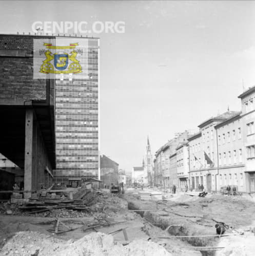 Reconstruction of Radlinskeho Street. On the left Faculty of Civil Engineering – Slovak University of Technology in Bratislava (STU – originally SVST).