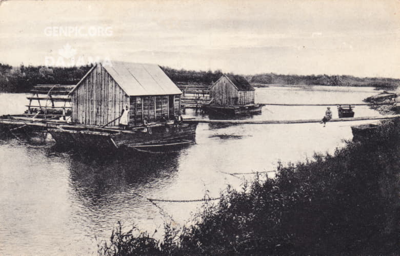 Boat mills on the Vah river.