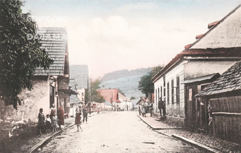 Centrum mesta. Ulica Rudolfa Jašíka.