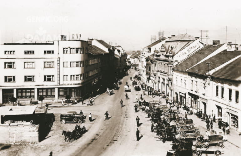 Centrum mesta. Námestie osloboditeľov.