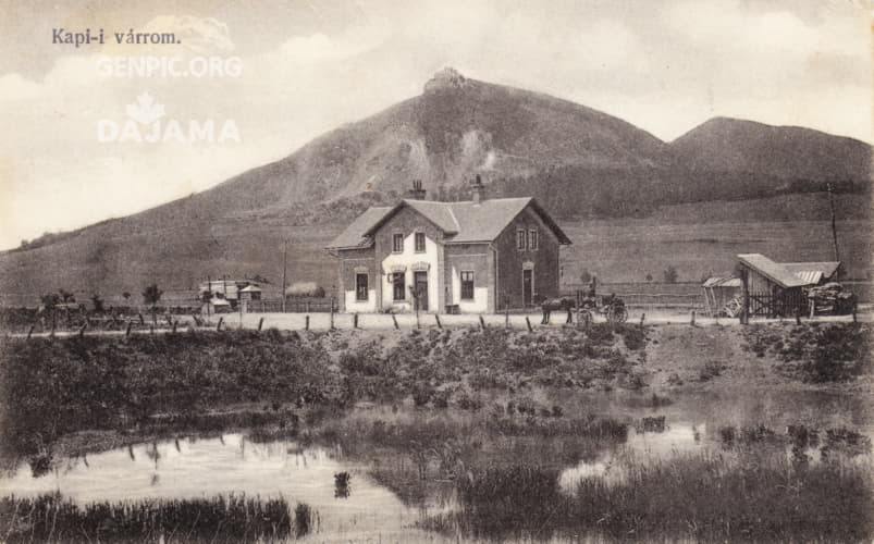 Železničná stanica a Kapušiansky hrad.