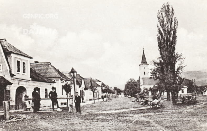 Centrum mesta. Námestie slobody.