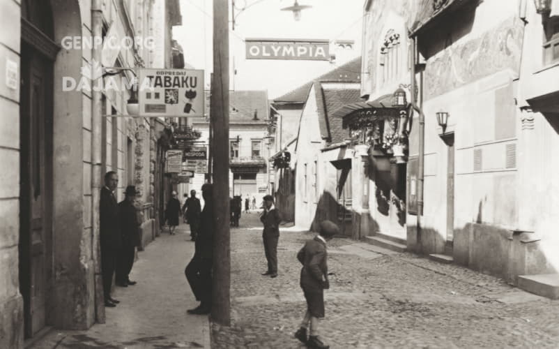 Centrum mesta. Svätoplukova ulica.