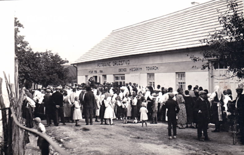 Opening of the Food cooperative building.