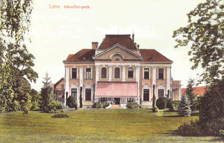 Schoeller's Manor House