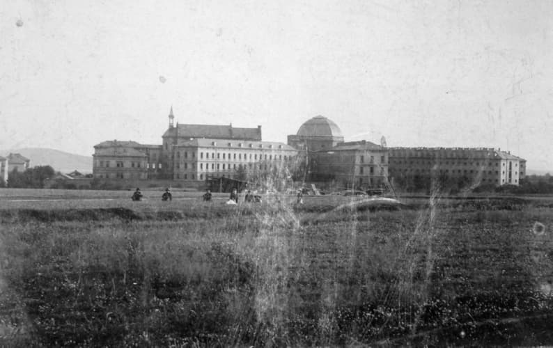 Veznica Bory.
