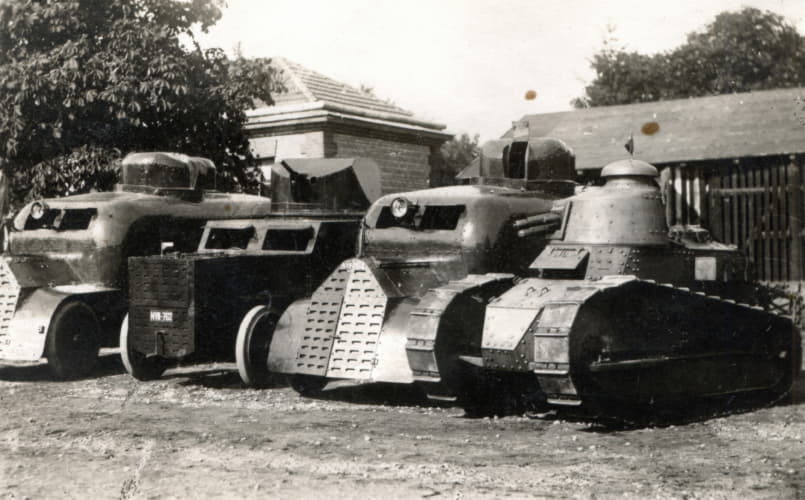 Tanky a obrnené vozy.