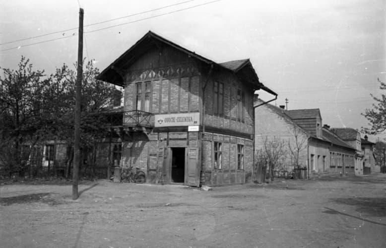 Petrzalka district - between Pifflova ulica Street and Cernysevskeho ulica Street.