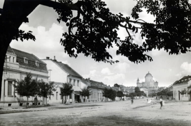 Hlavna ulica Street.