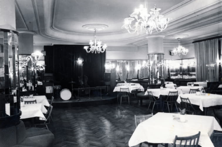 Hotel Stalingrad (Hotel Zobor).