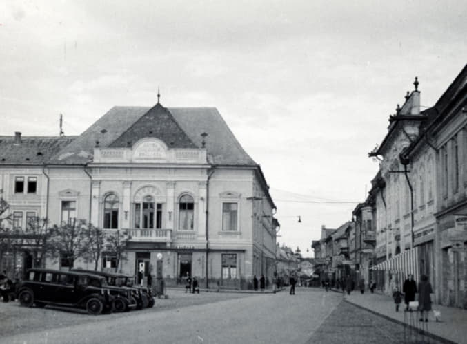 Hotel Tri ruže (Három Rózsa).