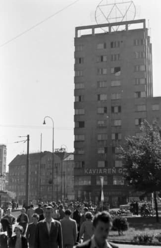 Pouličný ruch.