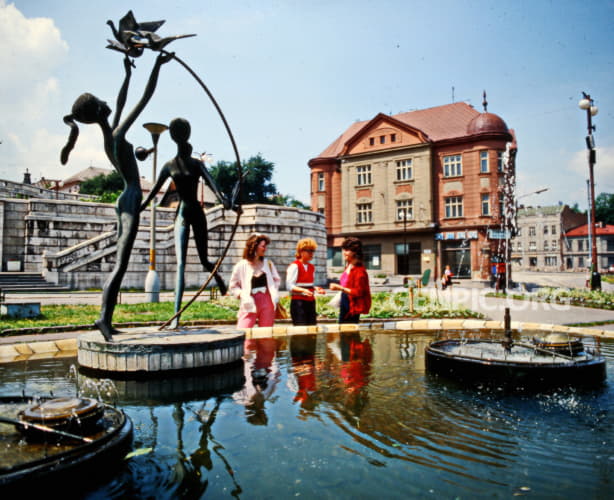 Fountain Zilina Virgins in Sade SNP - Authors Vladimir Kompanek and Lubomir Jakubcik.