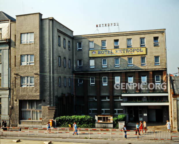 Hotel Metropol.