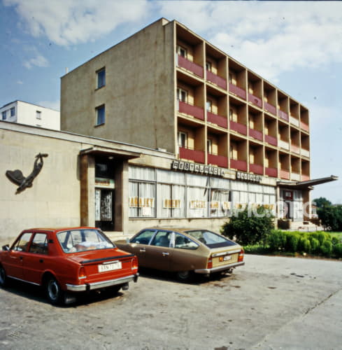 Hotel Hutnik.