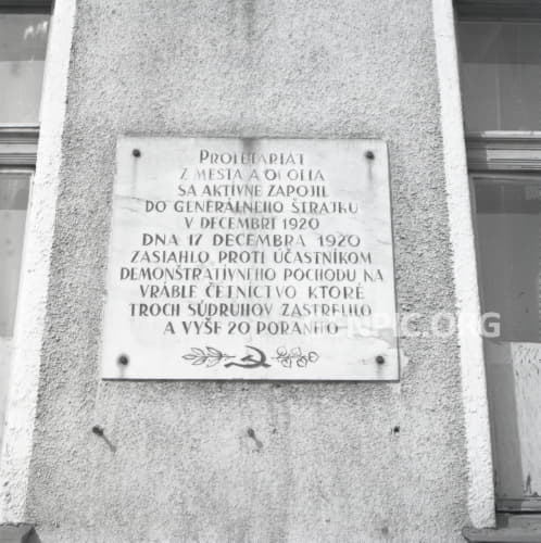 Pamätná tabuľa na počesť Generáneho štrajku v roku 1920.