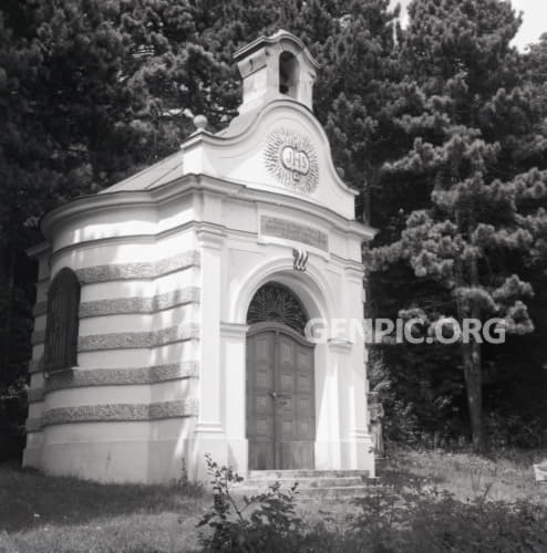 Kaplnka sv. Vendelína s pálffyovskou hrobkou.