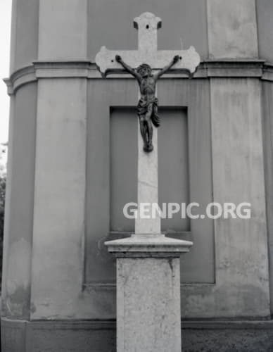 Cross in front of the Roman Catholic Church of Saint Stephen the King.